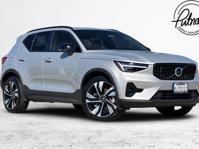 Certified 2024 Volvo XC40 B5 Plus w/ Protection Package Premier