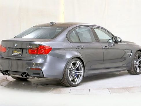 Used 2015 BMW M3 image 2