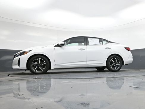 Used 2024 Nissan Sentra SV w/ All-Weather Package image 39