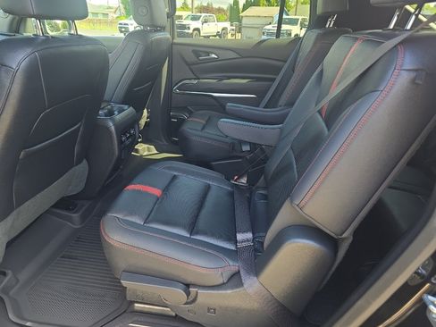 Certified 2024 Chevrolet Traverse RS AWD/4WD image 19