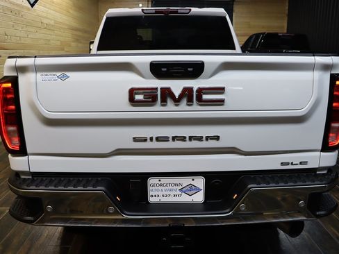 Used 2024 GMC Sierra 2500 SLE image 4