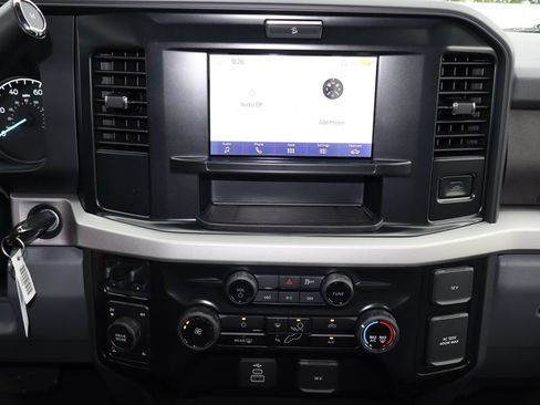 New 2026 Ford F350 XLT w/ FX4 Off-Road Package AWD/4WD image 6