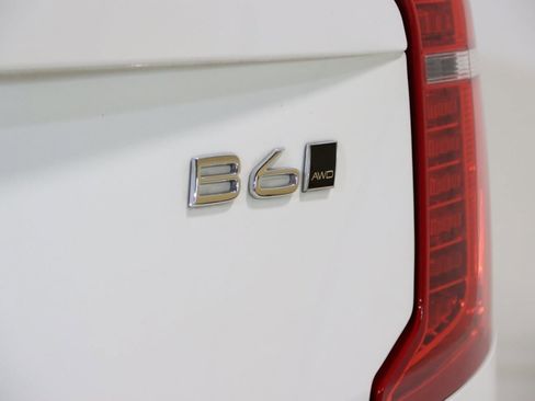 Used 2023 Volvo XC90 B6 Ultimate image 8