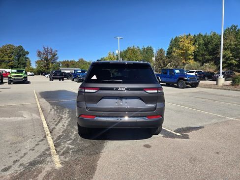 New 2025 Jeep Grand Cherokee Laredo X w/ Trailer Tow Package image 7