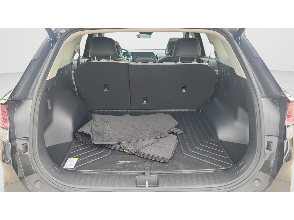 Used 2025 Kia Sportage EX w/ EX Premium Package AWD/4WD image 9