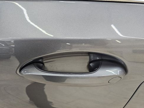 Used 2019 BMW 540i xDrive image 13