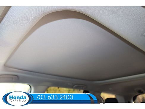 New 2025 Honda Pilot Touring image 21