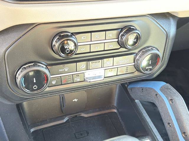 Certified 2022 Ford Bronco Wildtrak AWD/4WD image 27
