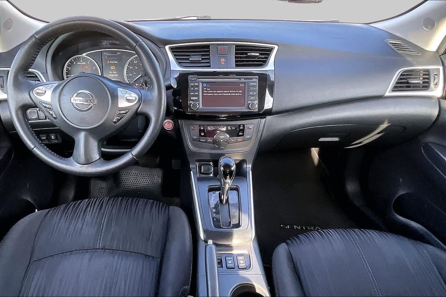 Used 2018 Nissan Sentra SV w/ Premium Package (P01) FWD image 16