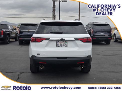 Used 2024 Chevrolet Traverse LT image 6