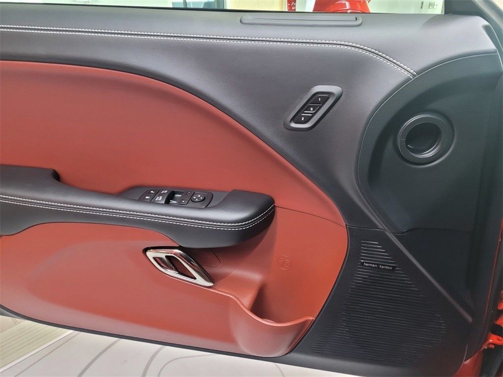 New 2023 Dodge Challenger SRT Hellcat Redeye RWD image 13