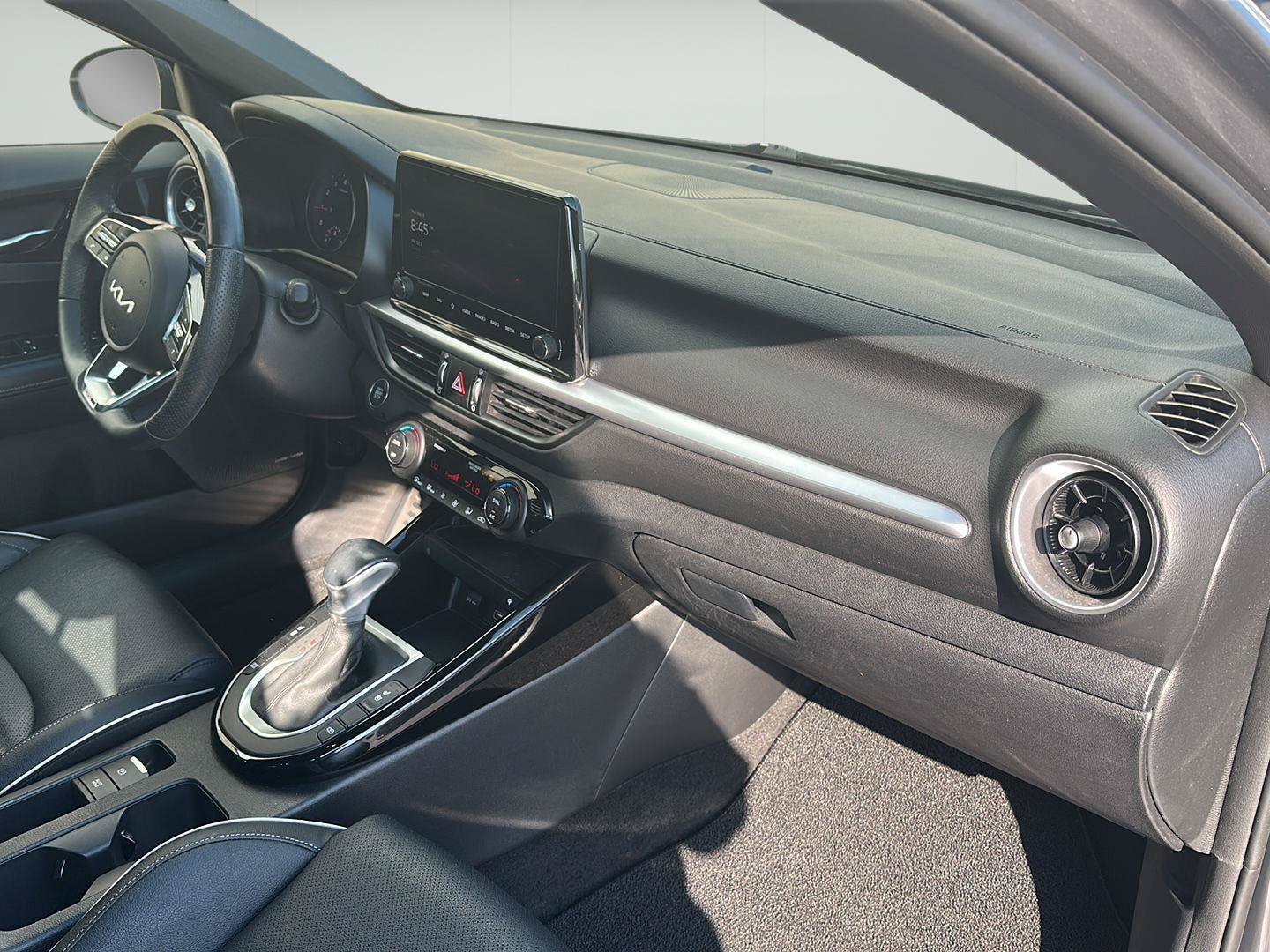 Used 2022 Kia Forte GT-Line w/ GT-Line Premium Package FWD image 19