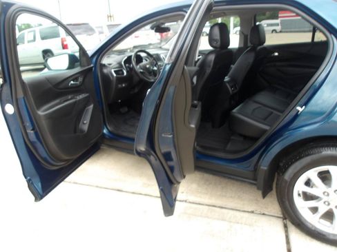 Used 2020 Chevrolet Equinox LT FWD image 15