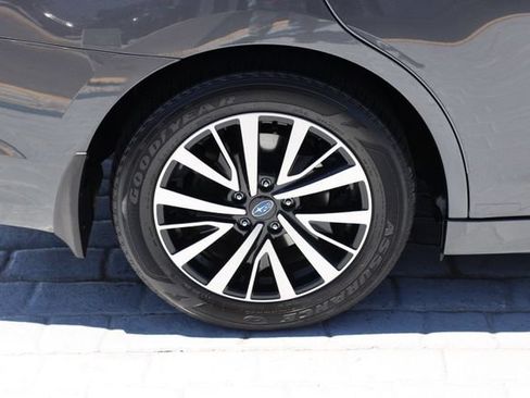 Used 2019 Subaru Legacy 2.5i Premium AWD/4WD image 42