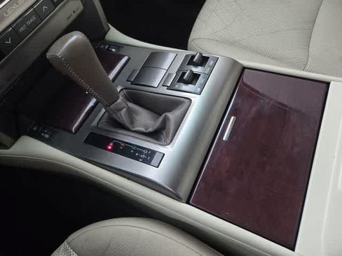 Used 2015 Lexus GX 460 w/ Premium Package AWD/4WD image 17