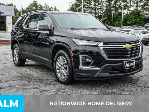 Used 2023 Chevrolet Traverse LT AWD/4WD image 5