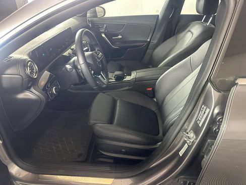 Certified 2023 Mercedes-Benz CLA 250 image 2