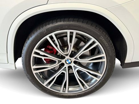 Used 2024 BMW X4 M40i w/ Premium Package AWD/4WD image 17