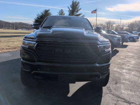 Used 2020 RAM 1500 Limited w/ Black Appearance Package image 8