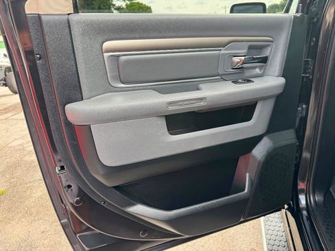 Used 2017 RAM 1500 Big Horn AWD/4WD image 19