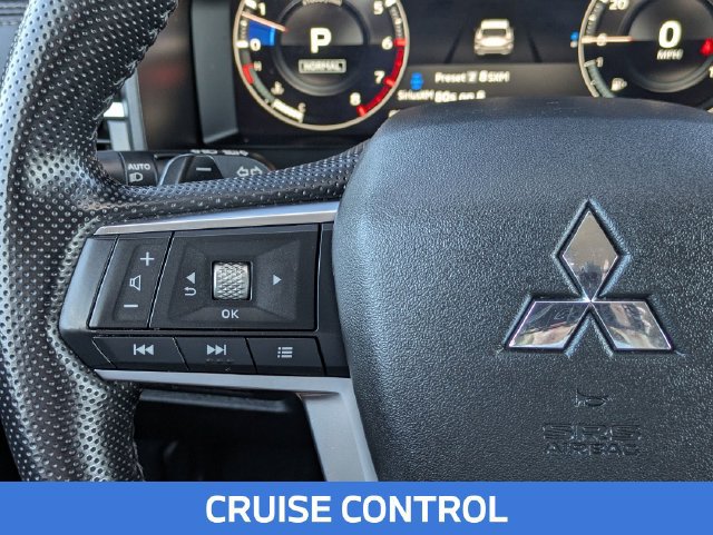Used 2024 Mitsubishi Outlander SEL FWD image 18