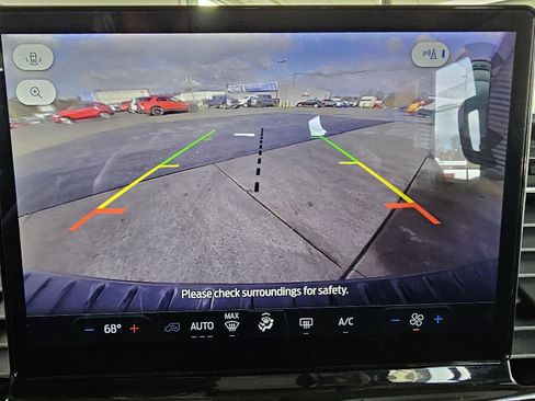 Used 2024 Ford Transit 350 XLT image 25