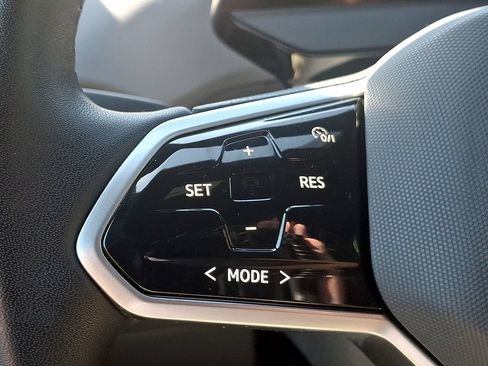 Certified 2023 Volkswagen ID.4 Pro RWD image 21