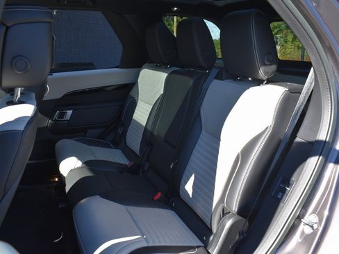 Used 2023 Land Rover Discovery HSE R-Dynamic image 26