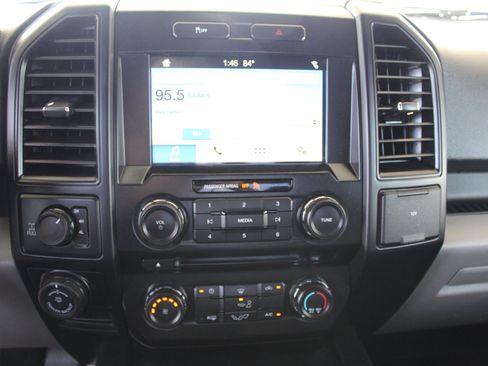Used 2017 Ford F150 XL w/ Equipment Group 101A Mid AWD/4WD image 37