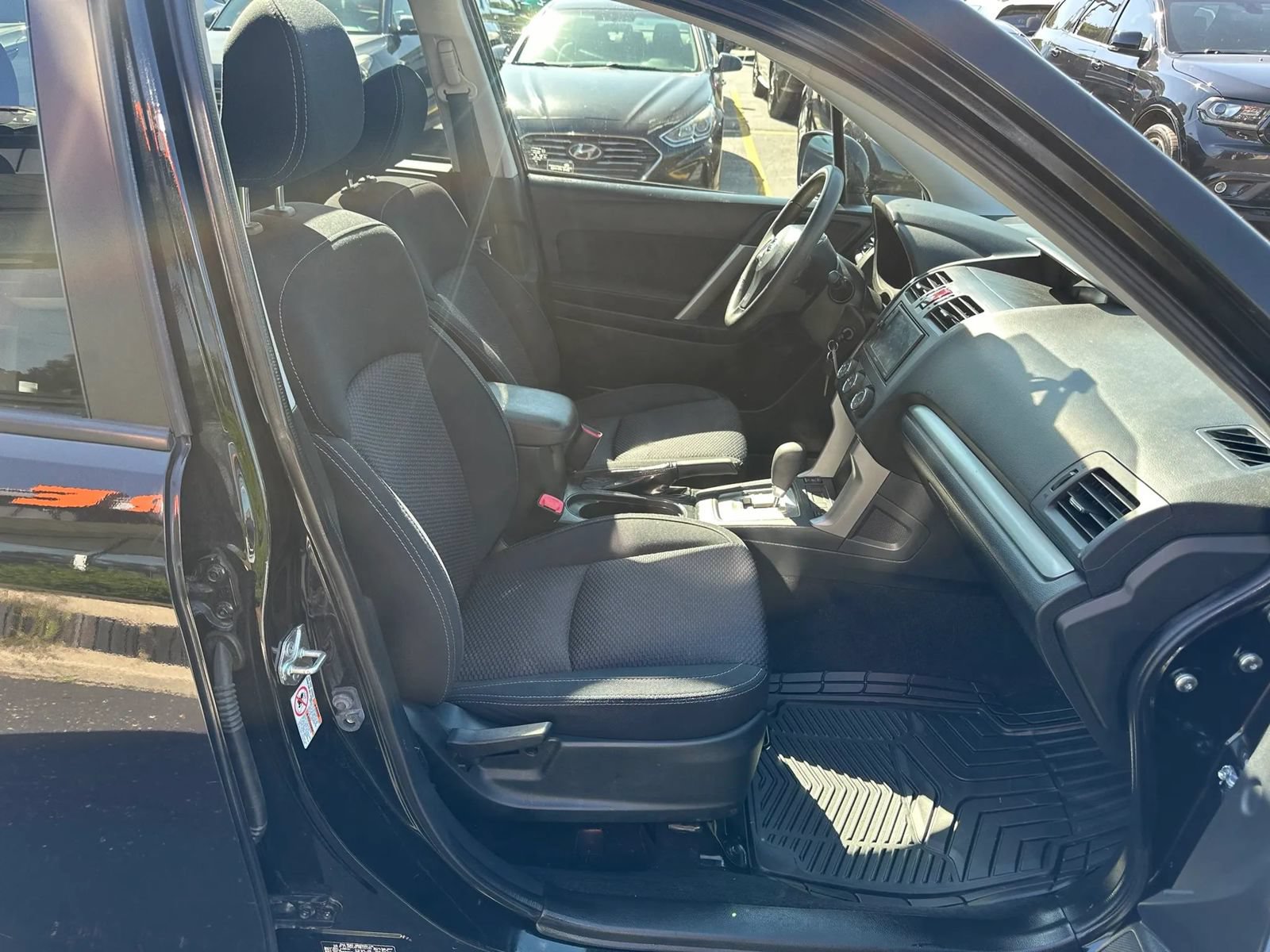 Used 2015 Subaru Forester 2.5i Premium w/ All-Weather Package AWD/4WD image 14