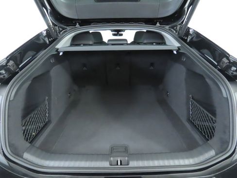 Used 2025 Audi A6 e-tron Premium Plus w/ Premium Plus image 30