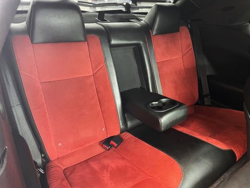 Used 2019 Dodge Challenger R/T Scat Pack w/ Widebody Package RWD image 25