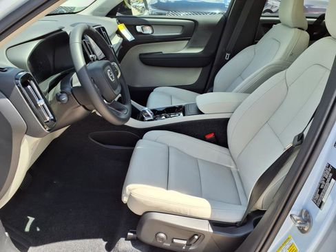 New 2026 Volvo XC40 B5 Plus w/ Protection Package Premier image 12