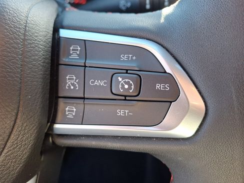 Used 2023 Jeep Compass Trailhawk w/ Trailhawk Elite Group image 22