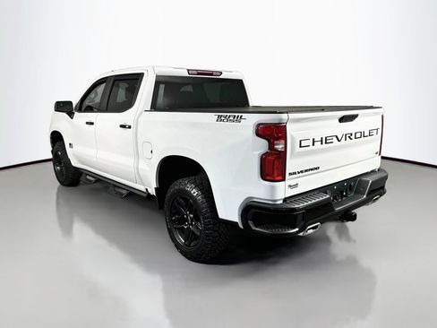 Used 2021 Chevrolet Silverado 1500 LT Trail Boss w/ Bed Protection Package AWD/4WD image 5