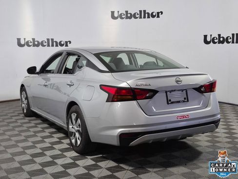 Used 2023 Nissan Altima 2.5 S FWD image 5