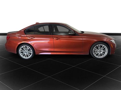 Used 2018 BMW 330i xDrive Sedan image 6