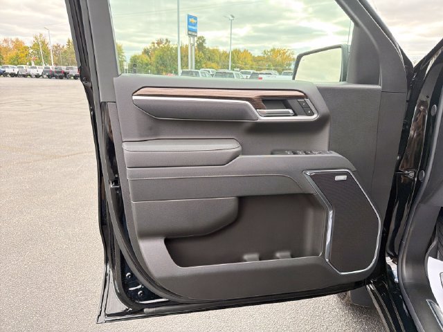 New 2026 Chevrolet Silverado 1500 RST AWD/4WD image 12