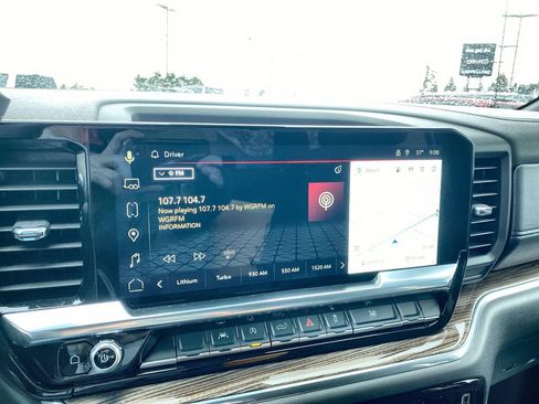 Certified 2025 GMC Sierra 1500 Elevation image 12