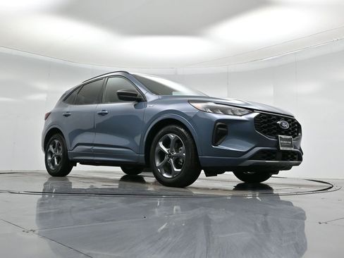 Certified 2023 Ford Escape ST-Line w/ Tech Pack #1 image 49