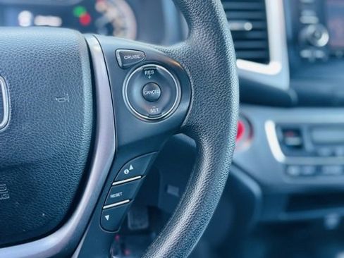 Used 2019 Honda Ridgeline Sport image 19