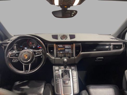 Used 2016 Porsche Macan S image 45