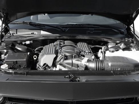 Used 2016 Dodge Challenger R/T Scat Pack w/ Leather Interior Group RWD image 16
