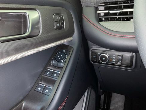 New 2026 Ford Explorer ST-Line w/ ST-Line Street Pack RWD image 21