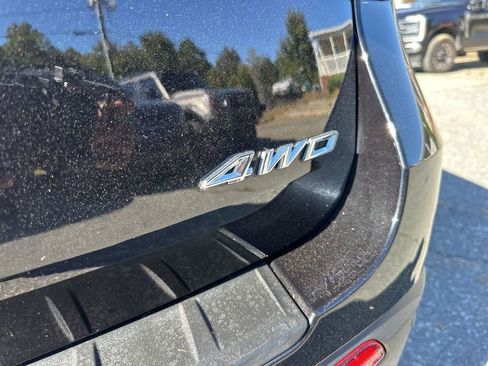 Used 2025 Ford Explorer Platinum image 33