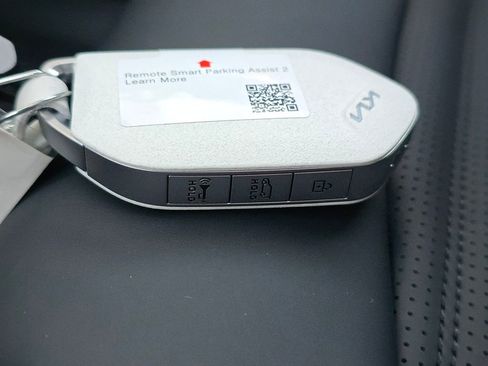 New 2026 Kia EV9 Land w/ Nightfall Edition Package image 31