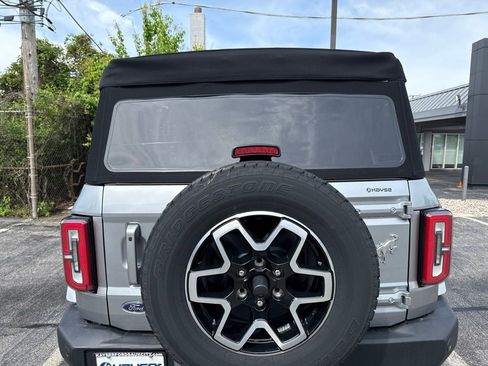 Used 2023 Ford Bronco Outer Banks AWD/4WD image 4