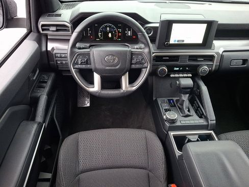 Certified 2025 Toyota 4Runner SR5 image 12