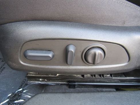 Used 2025 Chevrolet Malibu LT image 14