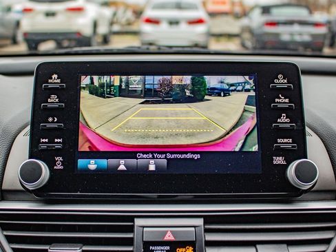 Used 2019 Honda Accord Sport image 31